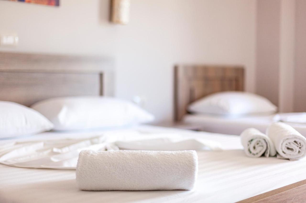 Toni Retzo Rooms Химара Экстерьер фото