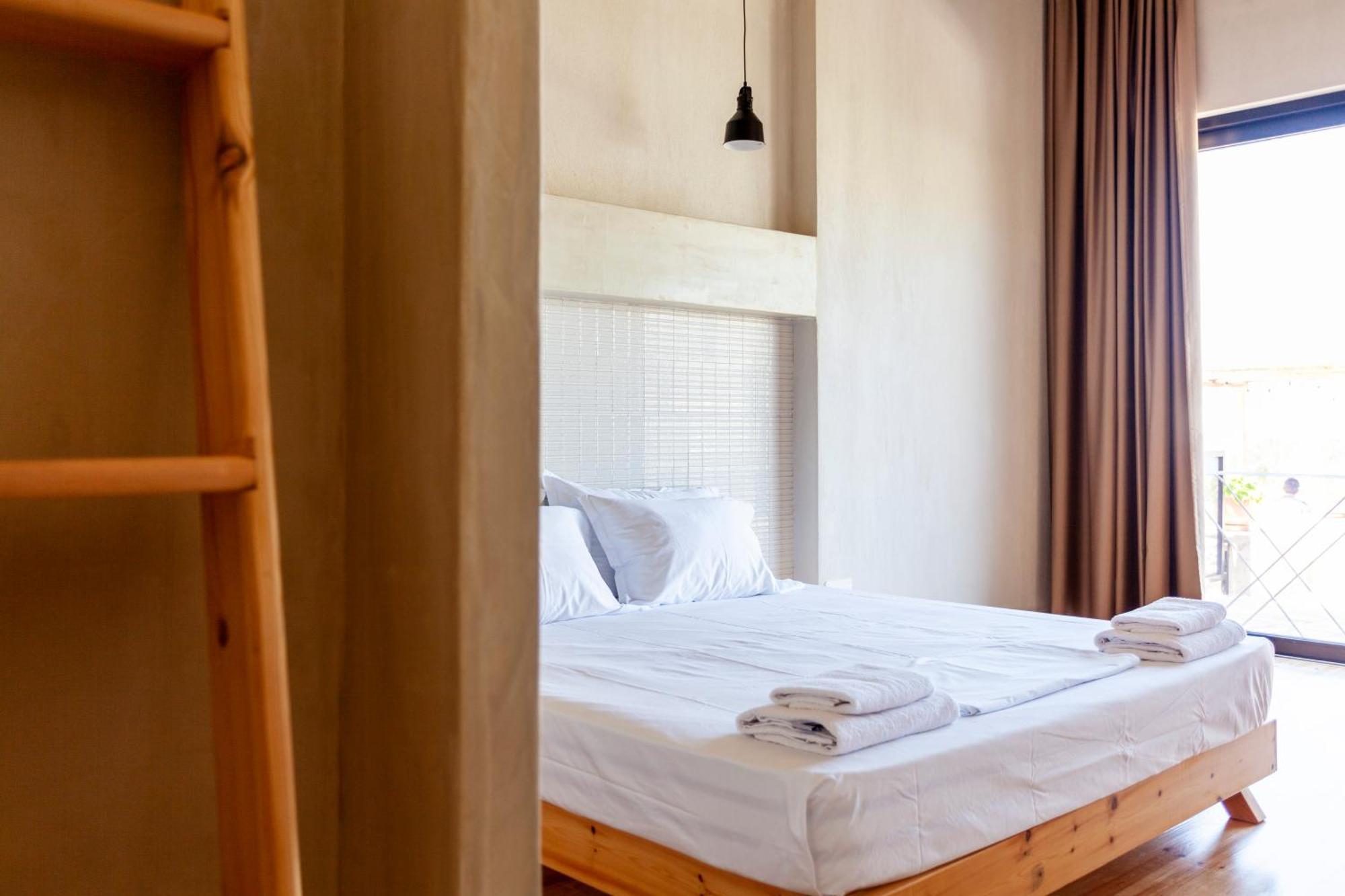 Toni Retzo Rooms Химара Экстерьер фото